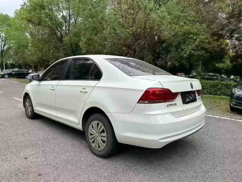 岳阳18年大众桑塔纳7