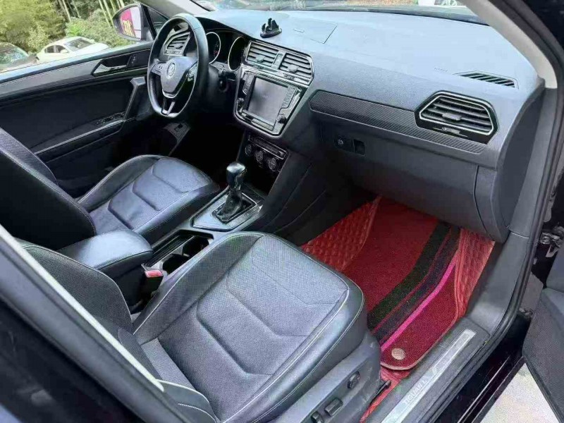 怀化18年大众途观5