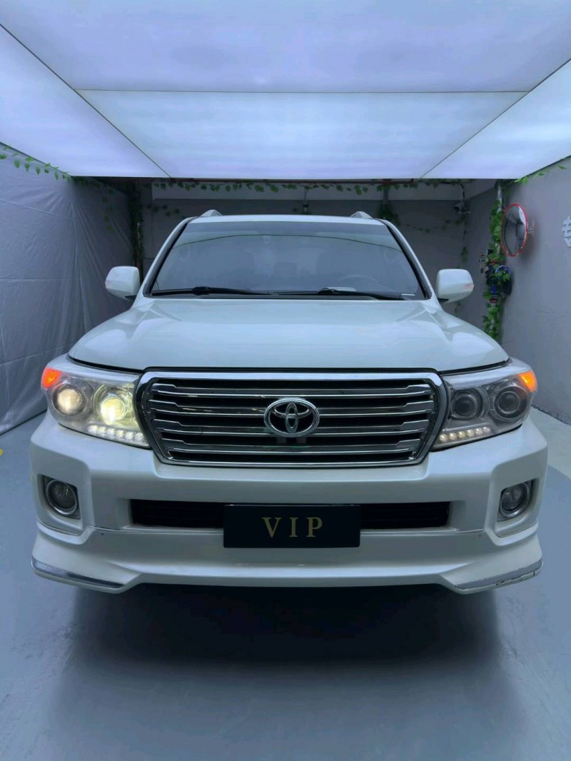 广州15年丰田兰德酷路泽1