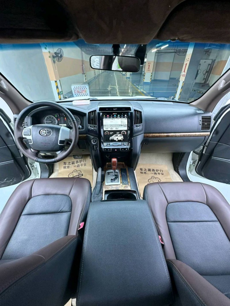 广州15年丰田兰德酷路泽4