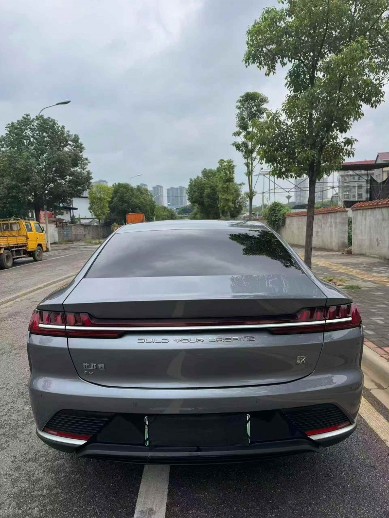 常德22年比亚迪汉3