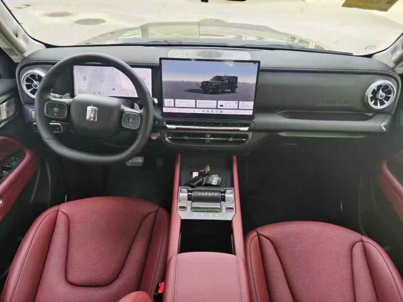 淮安25年长城汽车坦克5