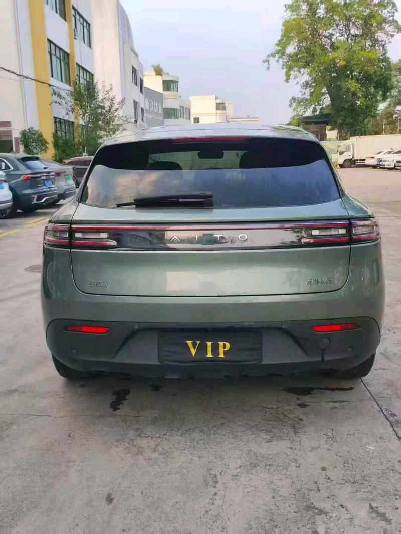 东莞23年华为智选问界9