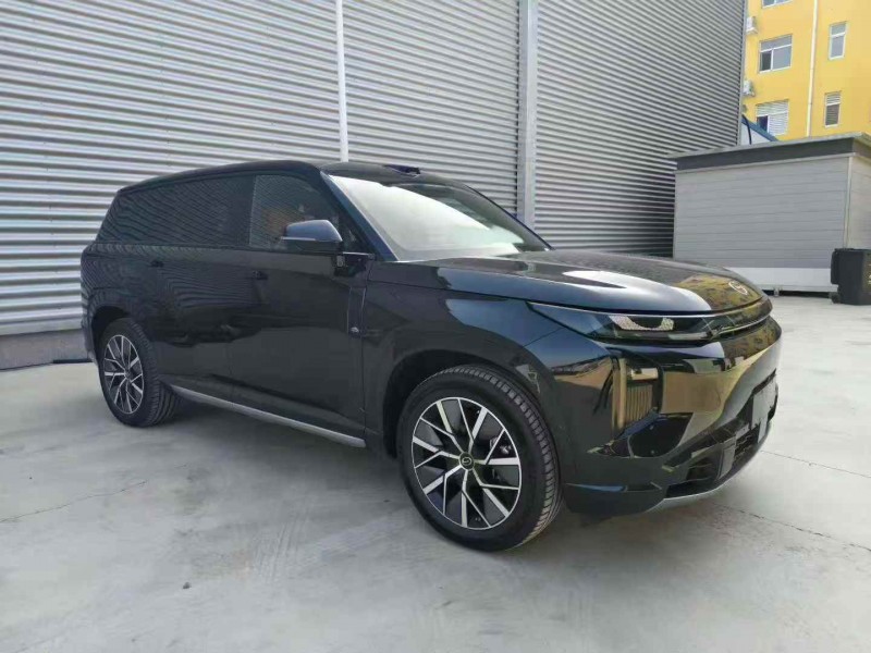 连云港25年传祺GS72