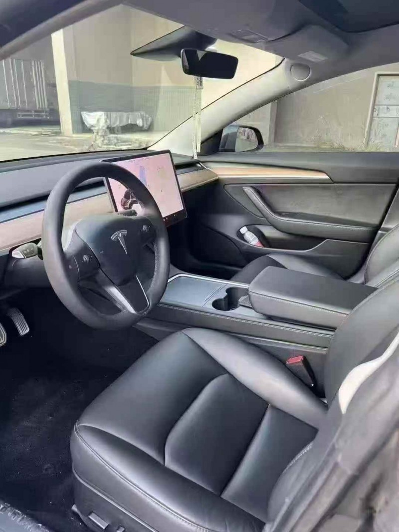 珠海21年特斯拉MODEL 35