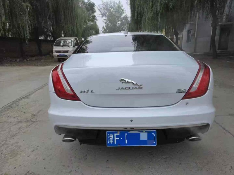 保定16年捷豹XJL7