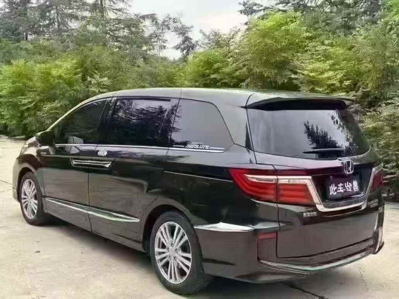 萍乡18年本田艾力绅7