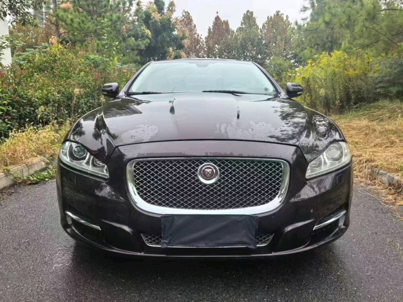 武汉16年捷豹XJL1