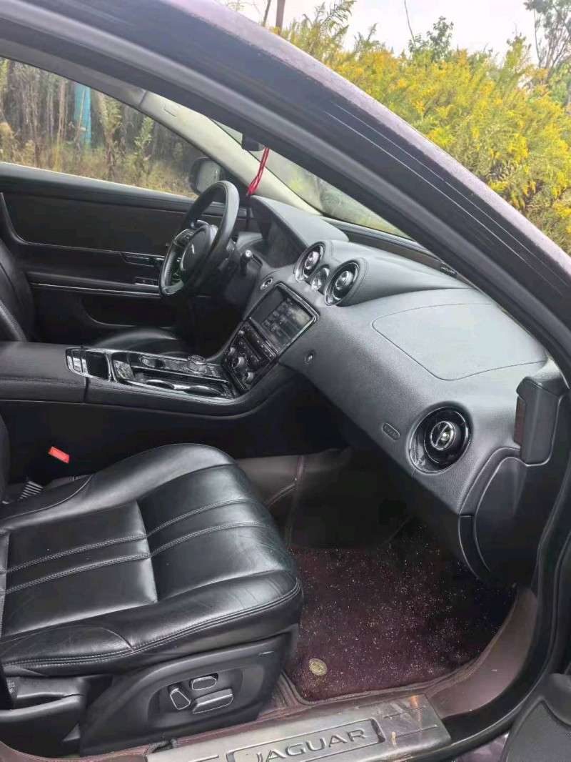 武汉16年捷豹XJL7