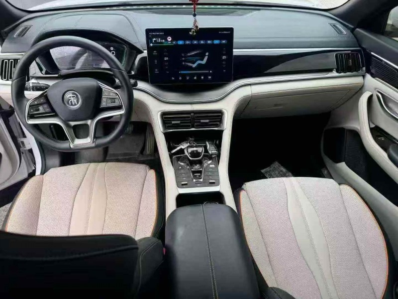 嘉兴23年比亚迪宋4