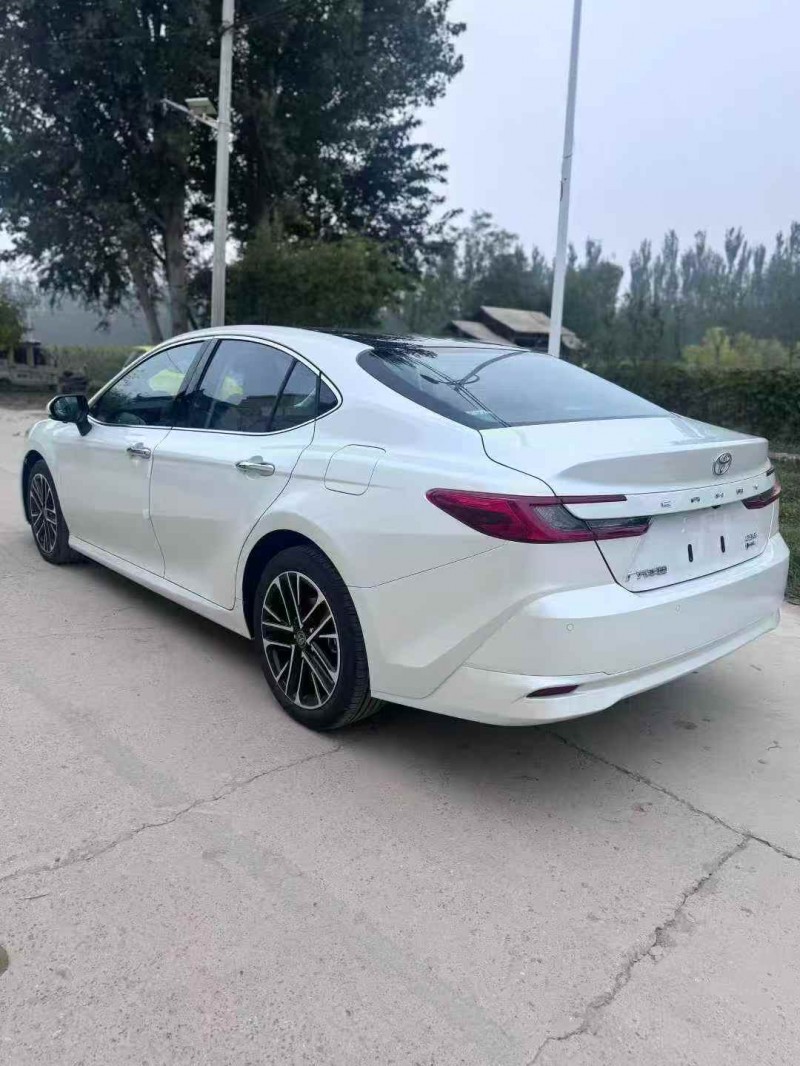 潍坊25年丰田凯美瑞7