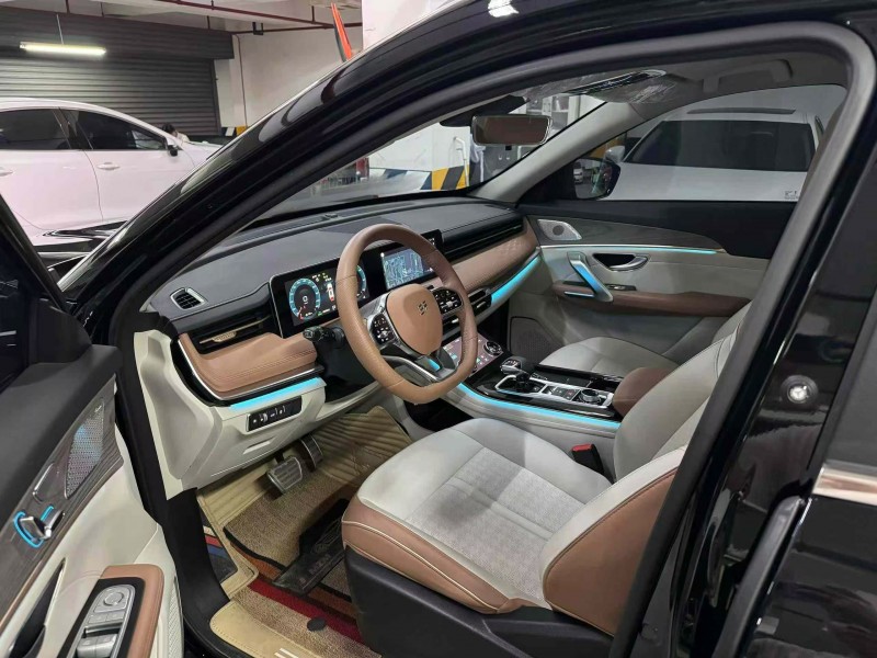 成都25年奇瑞捷途4