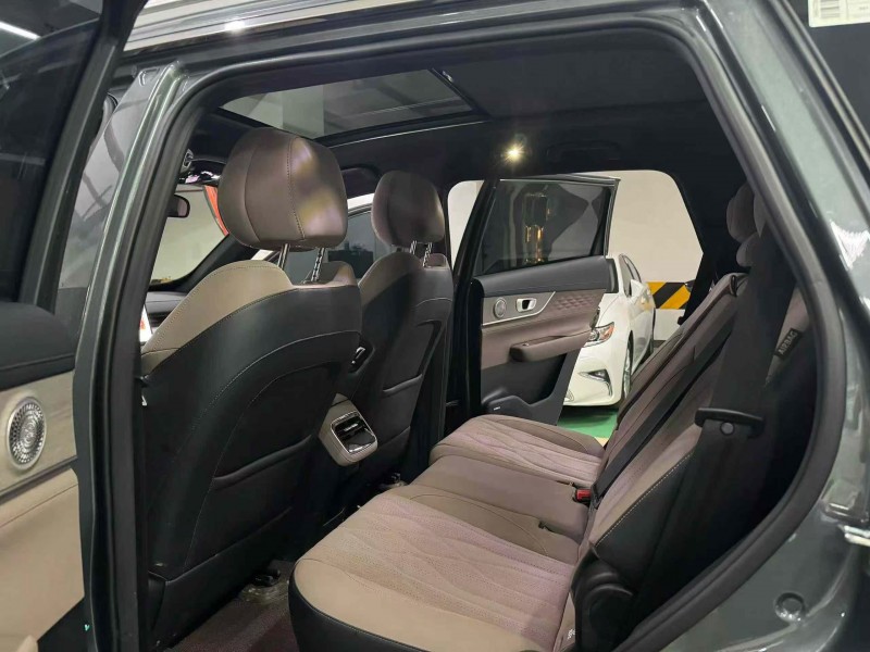 成都24年奇瑞瑞虎6