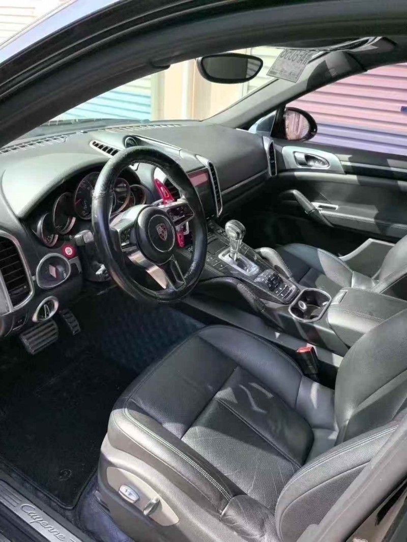 东营15年保时捷卡宴4