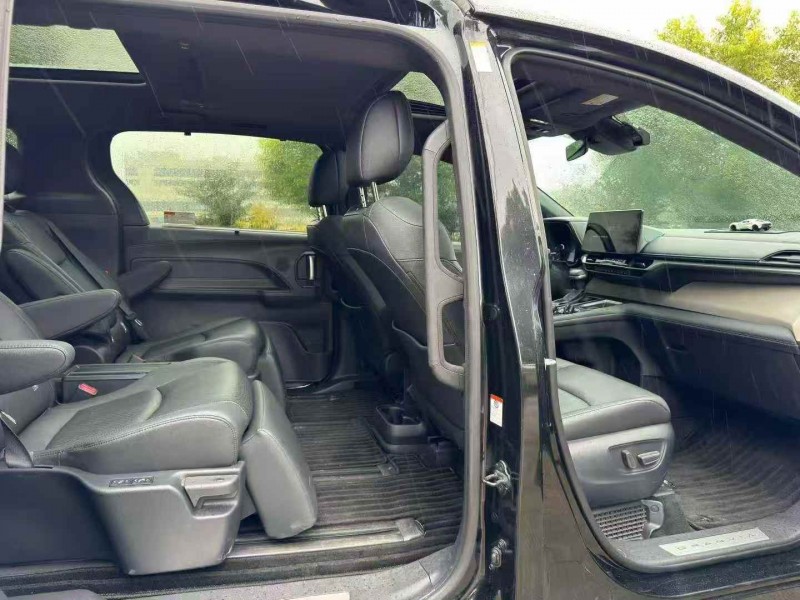 苏州23年丰田格瑞维亚5