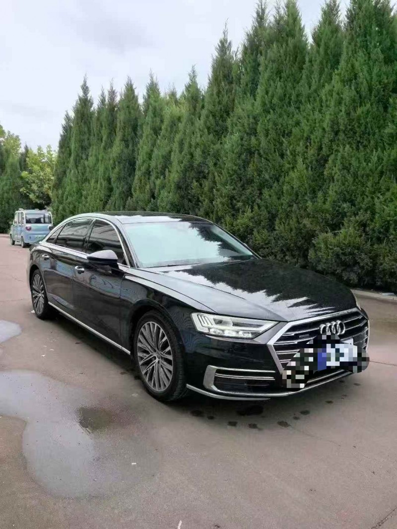 东营19年奥迪A8L2
