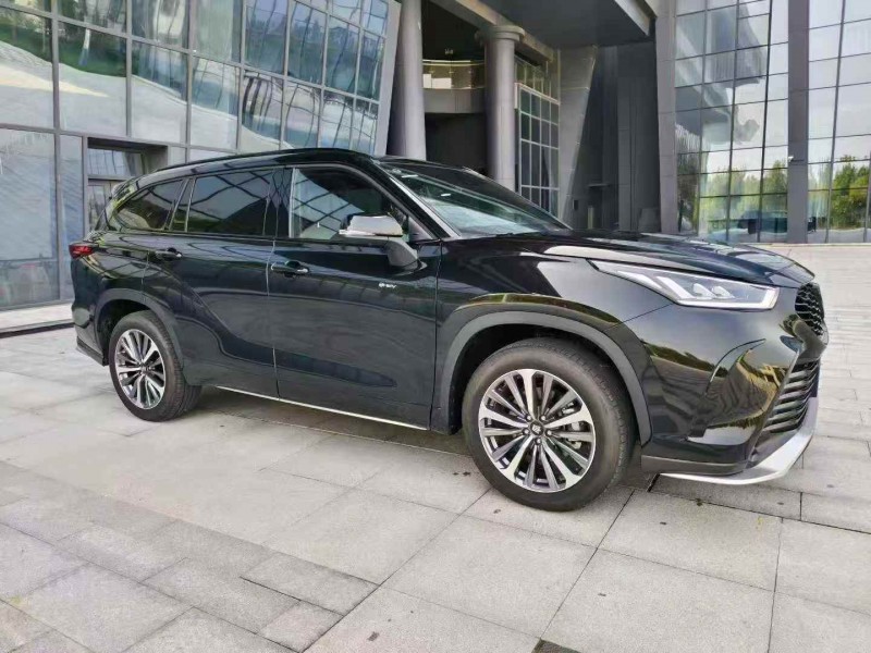 韶关25年丰田锐放3