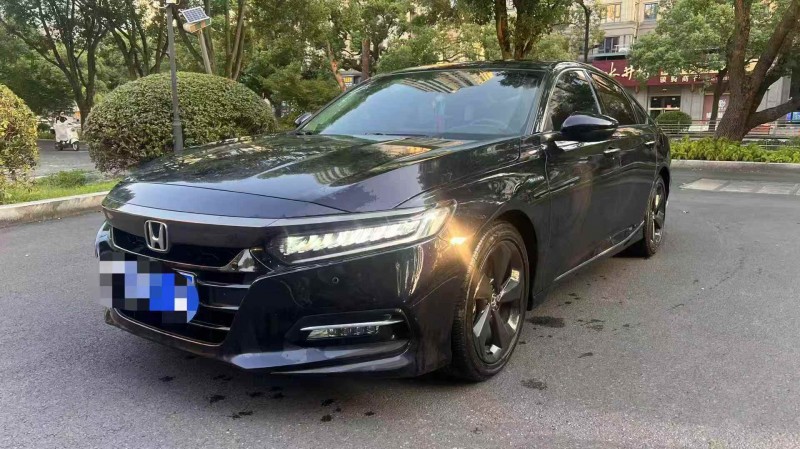 舟山21年本田雅阁2