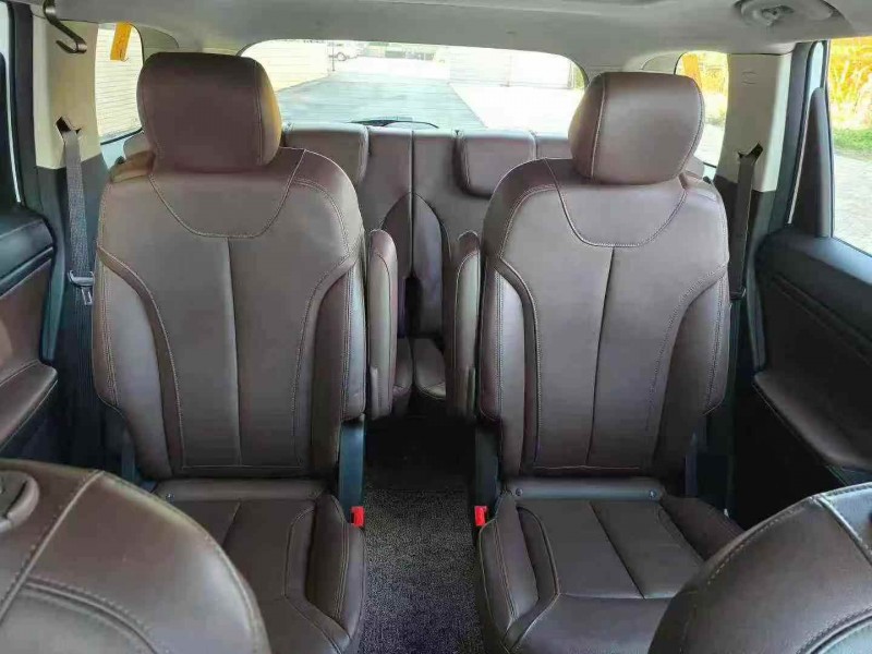 石家庄19年别克GL67