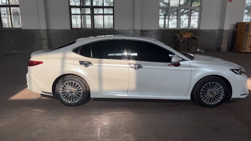 丹东24年丰田凯美瑞2