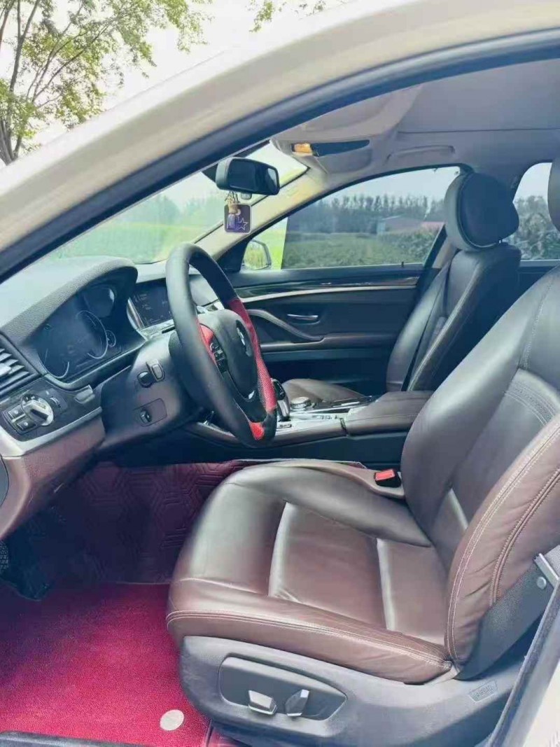 淮安17年宝马5系4