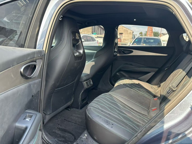 宁波25年比亚迪海豹5