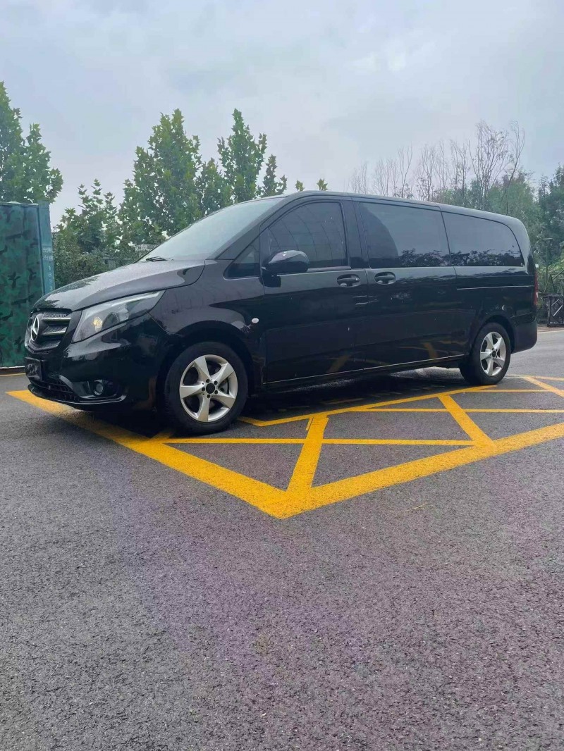 秦皇岛19年奔驰威霆3