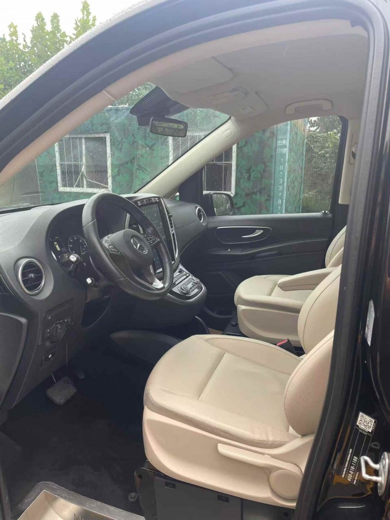 秦皇岛19年奔驰威霆5