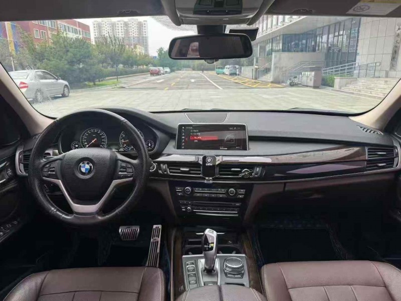 烟台17年宝马X56