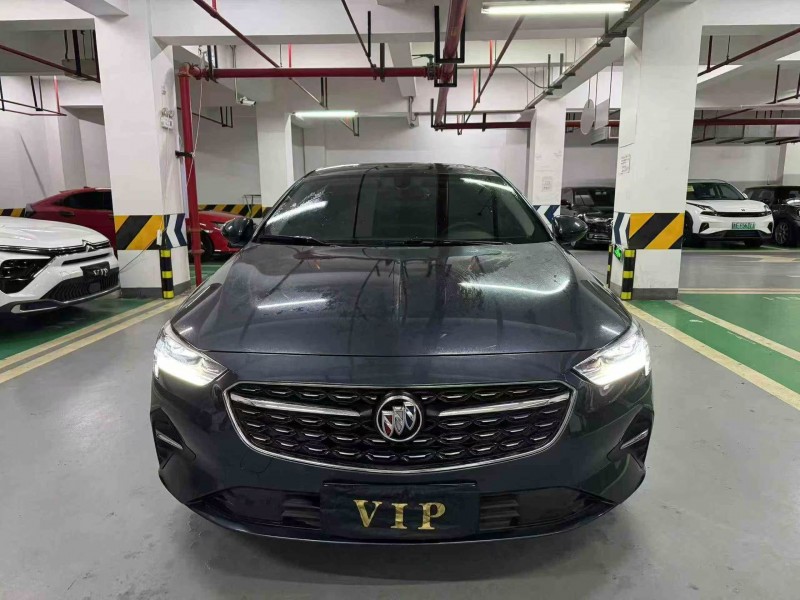 成都21年别克君威1