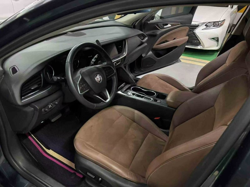 成都21年别克君威3