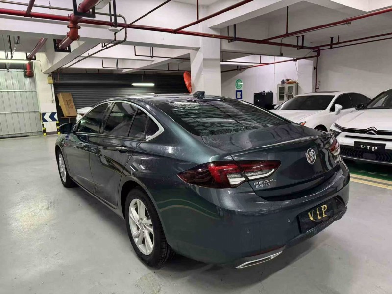 成都21年别克君威9