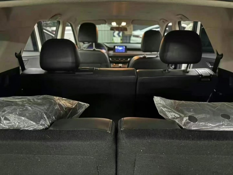 成都22年东风风光5