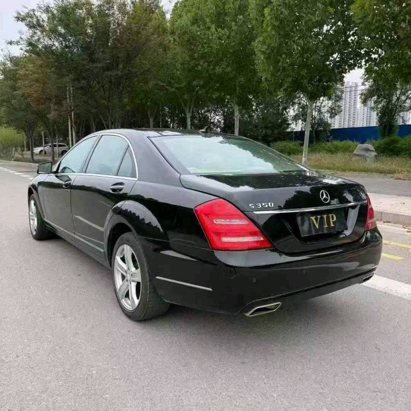 济宁11年奔驰S8