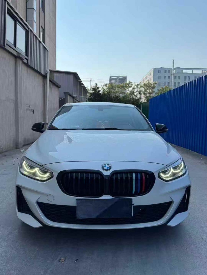 金华23年宝马1系1
