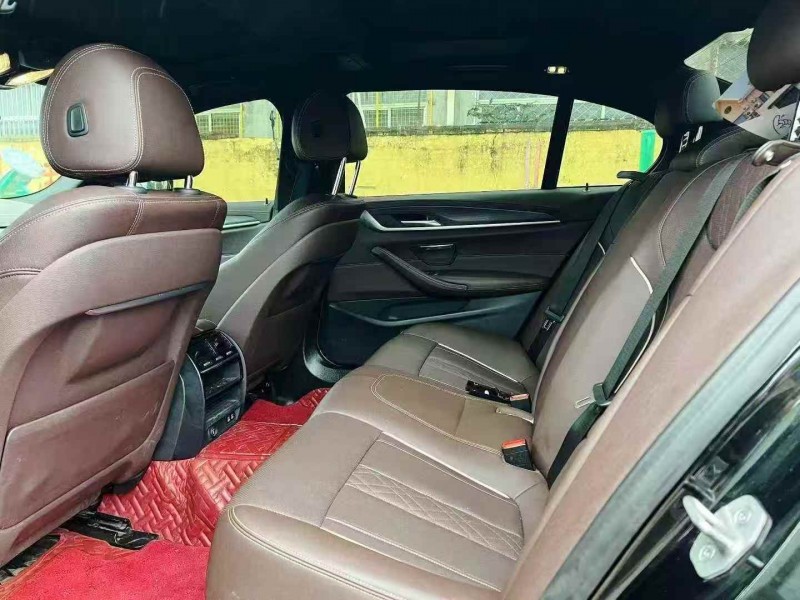 东营21年宝马5系6