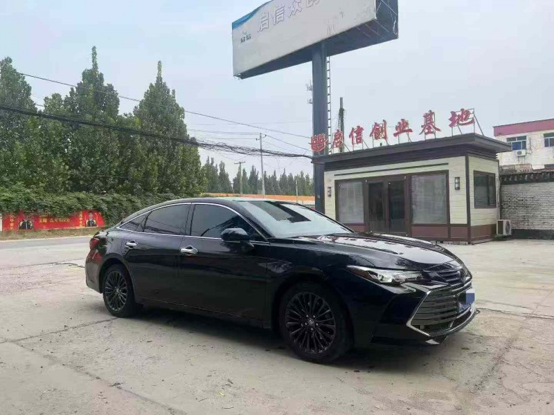 保定21年丰田亚洲龙2