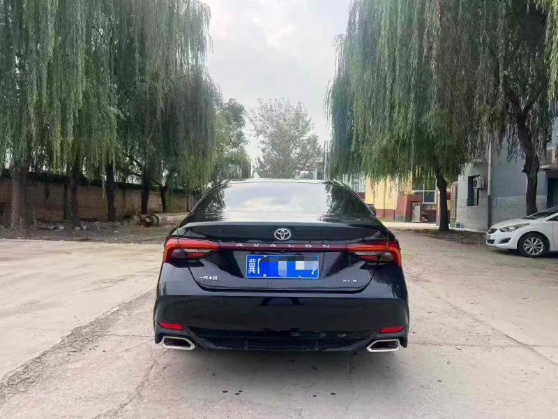 保定21年丰田亚洲龙9