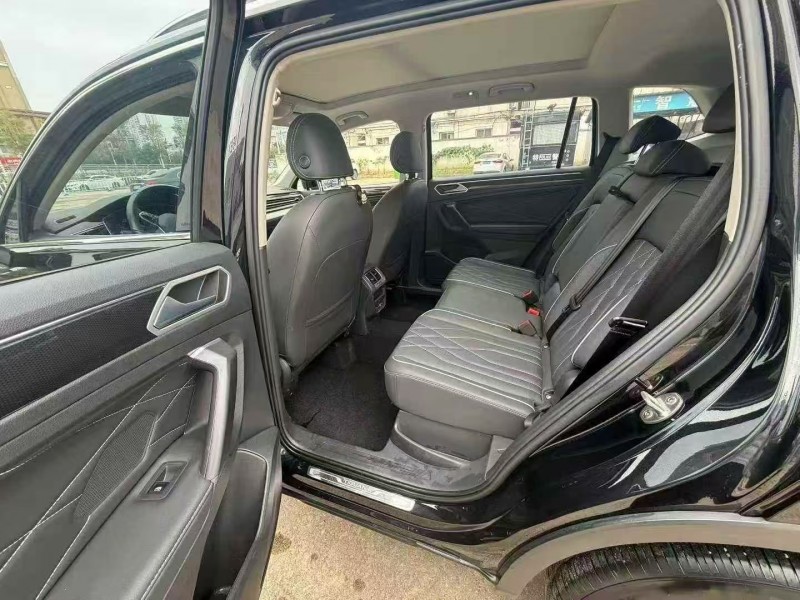 淮南23年大众途观5