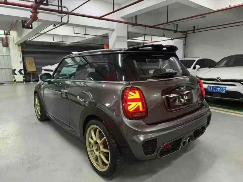 成都20年MINICOUPE9