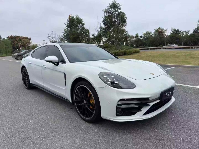 苏州18年保时捷帕拉梅拉2