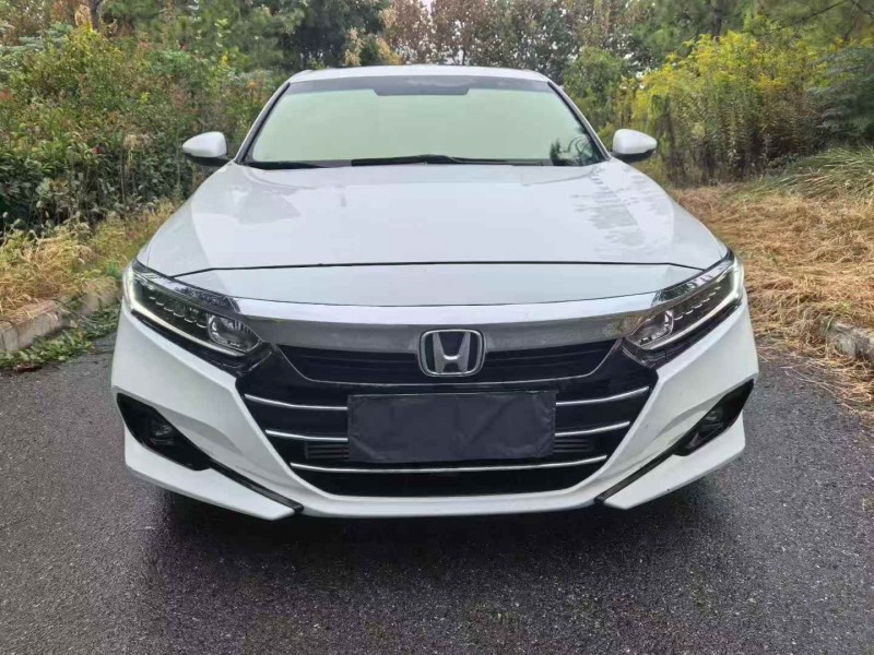 鄂州23年本田雅阁1