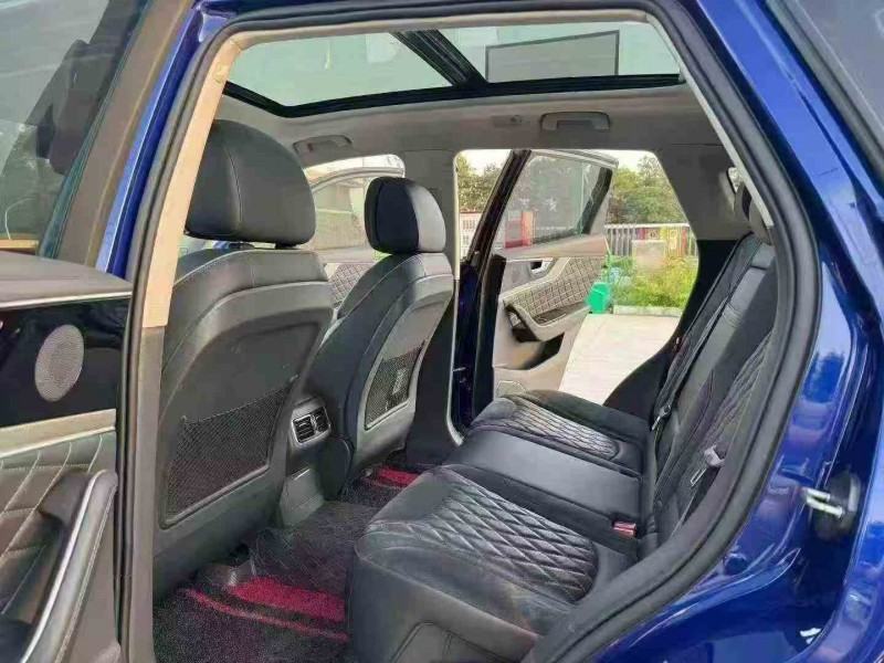 徐州20年红旗HS57