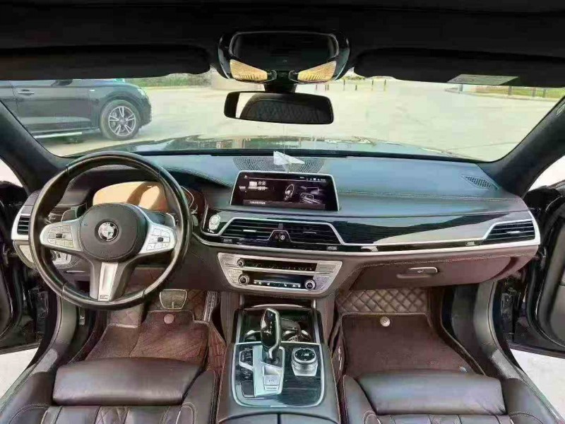 徐州21年宝马7系5