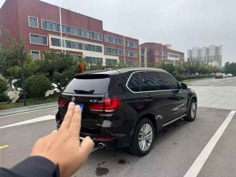 烟台17年宝马X57