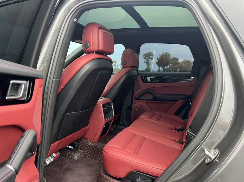 盐城20年保时捷卡宴5