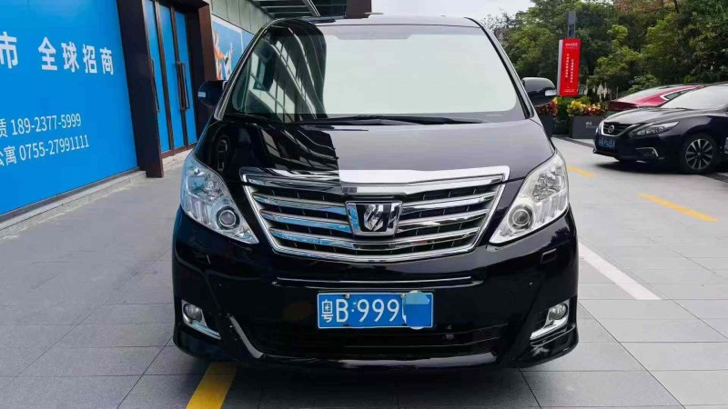 深圳15年丰田埃尔法1