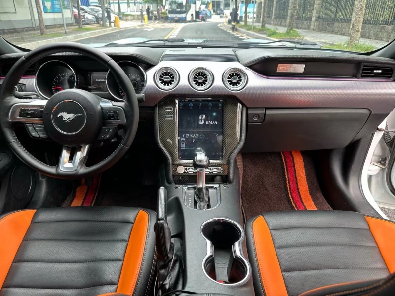 深圳16年福特野马5