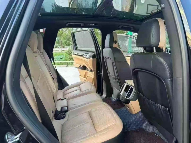 徐州16年保时捷卡宴6