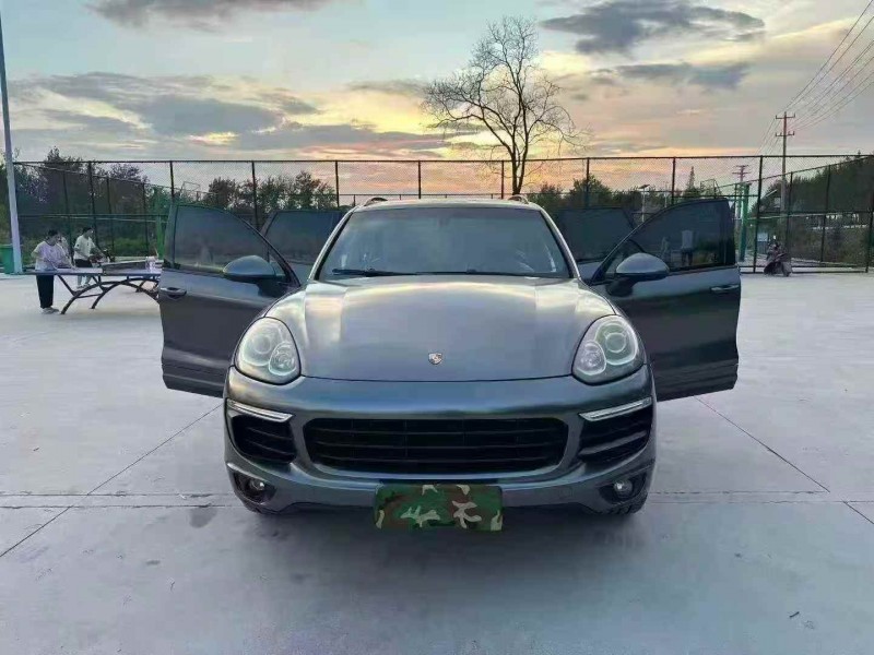 徐州16年保时捷卡宴7